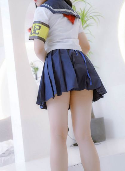 漂亮的姨母